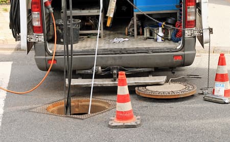 Sewer repair pipe replacement